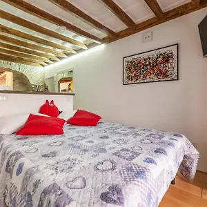  Apartment Largo Di Torre Argentina Cozy